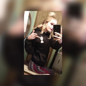 Meet your Posher, Kelly